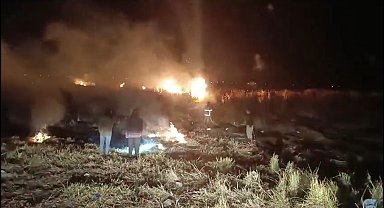 Yüksekova'da, birçok kuş türünün yaşadığı Nehil Sazlığı'ndaki yangın söndürüldü