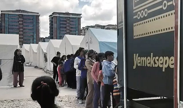 'Gezen Sinema' 895 bin çocuk ve gence ulaştı