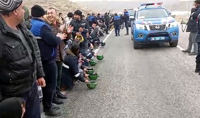 Çayırhan işçileri Ankara'ya yürüyüş başlattı