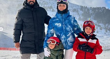 Fahriye Evcen-Burak Özçivit çifti, çocukları ile kayak tatilinde