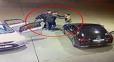 16 yaşındaki çocuğu zorla otomobile bindirip kaçıran şüphelilerden 1'i tutuklandı