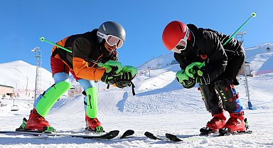 'Otizmli ikizler', dünya şampiyonasına hazırlanıyor