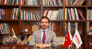 'Seçilecek işitme cihazının olmazsa olmaz özelliği yaka mikrofonu ile uyumluluğudur'