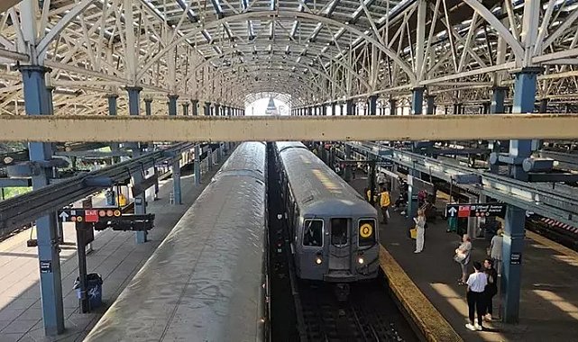 ABD'de metroda yakılarak öldürülen kadının kimliği açıklandı