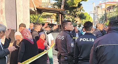 Adana'da evde 3 kişinin boğazları kesilmiş cesetleri bulundu