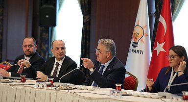 AK Parti'li Yazıcı: Yeni anayasanın mimari tasarımını şekillendiriyoruz