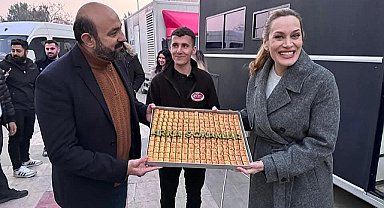 Arka Sokaklar, izleyicilerine özel bir bölüm hazırladı