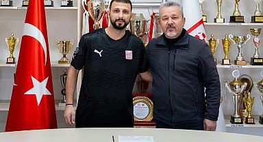 Ayvalıkgücü Belediyespor'dan çifte transfer