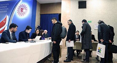 Bakan Bayraktar: Hedefimiz 2035'te yenilenebilir kurulu gücümüzü 120 bin megavata çıkarmak