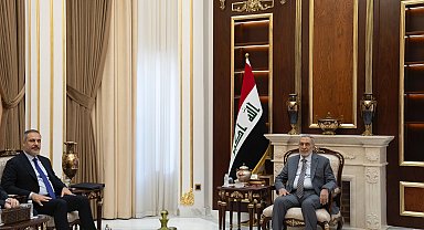 Bakan Fidan, Irak Temsilciler Meclisi Başkanı Mahmud Meşhedani ile görüştü