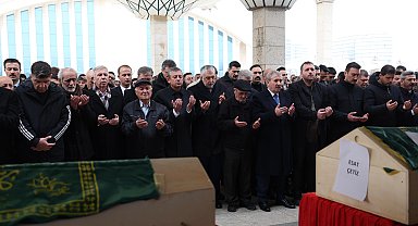 Bolu'daki otel yangınında ölen aynı aileden 4 kişi, toprağa verildi