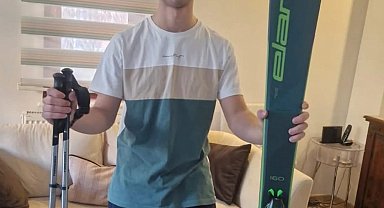 Bolu'daki yangında ölen liseli Ömür, son yolculuğuna uğurlandı