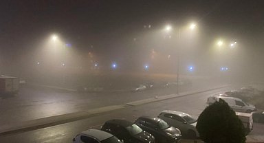 Çanakkale Boğazı'nda gemi trafiği, sis nedeniyle askıya alındı