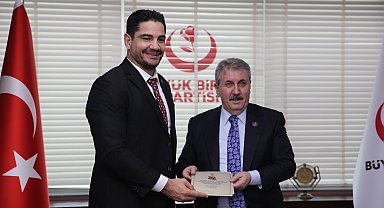 Destici: İsrail'i Suriye'de de durdurmak gerekiyor