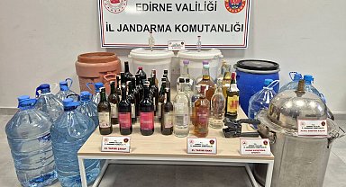 Edirne'de 384 litre sahte içki ele geçirildi
