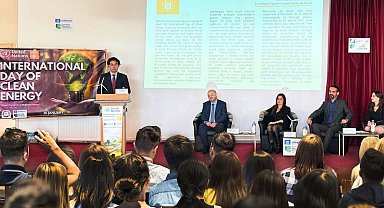 Eğitimci ve öğrencilerden temiz enerji için 'acil eylem' çağrısı