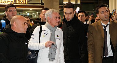 Fenerbahçe kafilesi, Adana'da