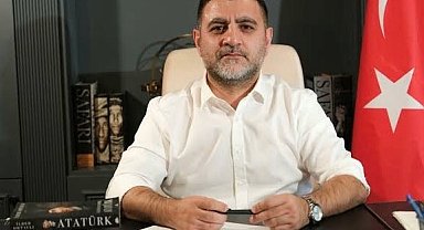 Genç Parti Genel Başkanı Şahindur: CHP'li belediyelere yönelik operasyonlar İmamoğlu'na uzanabilir