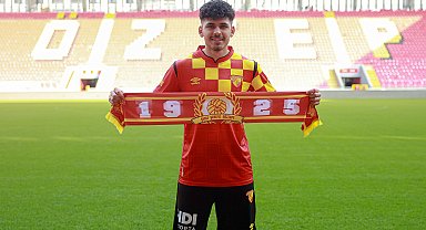 Göztepe, Furkan Bayır transferini açıkladı