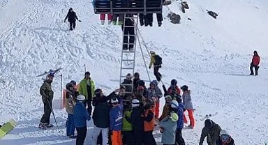 İspanya'da kayak merkezinde telesiyej kazasında en az 30 kişi yaralandı