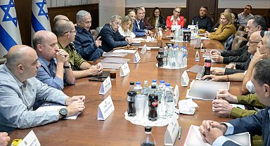 İsrail: Rehinelerin serbest bırakılma sürecinin pazar günü başlaması bekleniyor