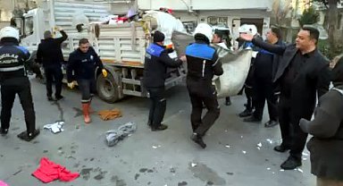 İstanbul- Avcılar'da izinsiz tezgah açanlara zabıta müdahale etti; arbede yaşandı