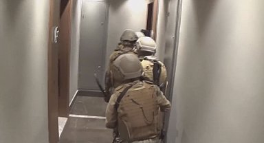 İstanbul- Beylikdüzü'nde düzenlenen 'NARKOKAPAN-8' operasyonunda 1 şüpheli yakalandı Metin eklendi