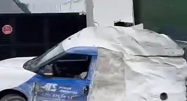 İstanbul - Büyükçekmece'de kamyonun 2 araca çarpıp 1 kişiyi ezdiği kaza kamerada Ek görüntülerle