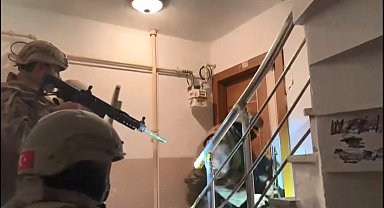 İstanbul- İstanbul merkezli 11 ilde dolandırıcılık operasyonu: 42 gözaltı