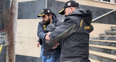 İstanbul - İstanbul'da müşterilerini bayıltıp taciz eden taksi şöförü tutuklandı