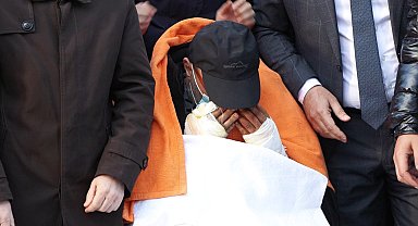 İstanbul - Kartalkaya'daki otel yangınında hayatını kaybeden Boduroğlu ailesi toprağa verildi