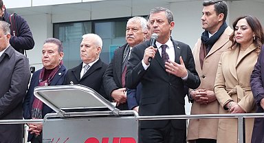 İstanbul- Özgür Özel: Beşiktaş'ın iradesine sahip çıkmaya geldik