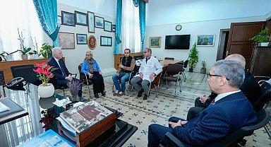 İstanbul- Vali Davut Gül Edip Akbayram'ı hastanede ziyaret etti