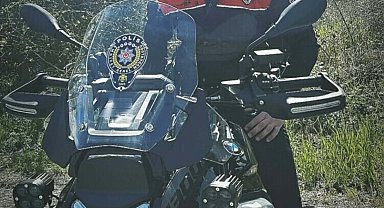 İstanbul'da kazada ölen polis memuru memleketi Çanakkale'de son yolculuğuna uğurlandı