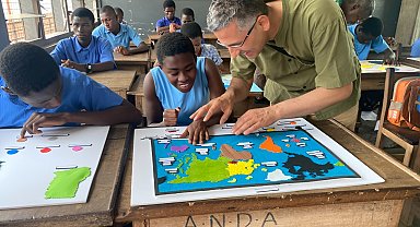 İzmir'den Nijer'e iyilik köprüsü