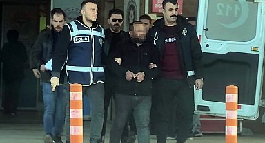 Jandarmayı görünce kendisini eve kilitleyip, 24 saat sonra teslim olan şüpheli ile oğlu adliyede