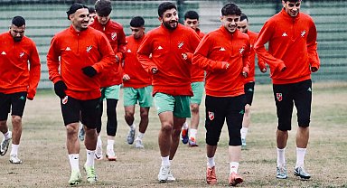 Karşıyaka ikinci yarıya Kırşehir'de başlıyor