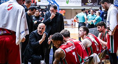 Karşıyaka potada havlu attı