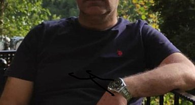 Katip, duruşma salonunda kalp krizinden öldü