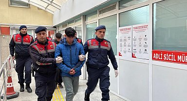 Kulübedeki baltalı cinayette 2 şüpheli adliyede