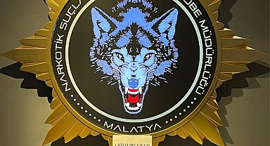 Malatya'da yastıkta uyuşturucu taşıyan 2 şüpheli tutuklandı