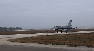 MSB: Hava Kuvvetlerine ait 3 uçak, Romanya'da eğitim uçuşuna katıldı