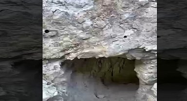 MSB: Irak'ın kuzeyinde teröristlerin kullandığı mağarada yaşam malzemesi ele geçirildi