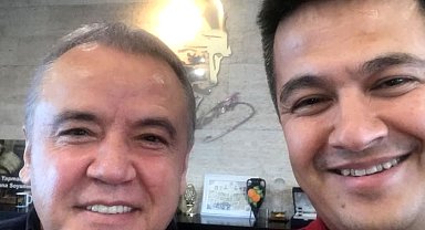 Muhittin Böcek, yeğenini Genel Sekreter Yardımcısı olarak atadı