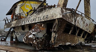 Mürettebatından 7'si bulunamayan 'Kafkametler' gemisinin batmasında 3 tutuklama