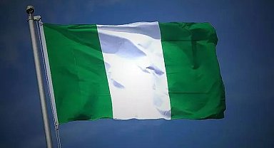 Nijerya'da akaryakıt tankeri patladı: 15 ölü