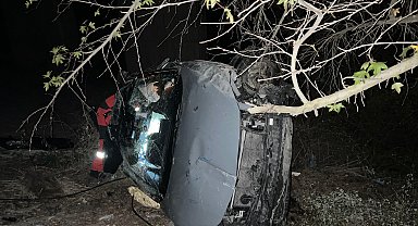 Otomobil şarampole yuvarlandı: 3 yaralı