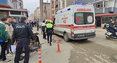 Otomobilin çarptığı motosikletin çocuk sürücüsü yaralandı