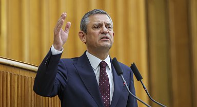 Özgür Özel: Kırmızı kartı emekliler için kaldırdık