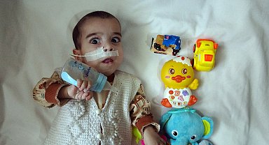 Şehit öykülerini içeren kitap, açık artırmada SMA'lı Barış için umut oldu